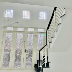 Nhỉnh 2 Tỷ - 16M2 - Hẻm Ba Gác Thông Nguyễn Đình Chính P.15 Phú Nhuận