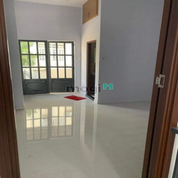 Bán nhà 4 tầng mặt tiền đường số 49, Tân Quy, Quận 7 - 4.5Mx12M