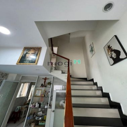Nhà Trương Quốc Dung P.10 Phú Nhuận-Lô Góc- 4 Tầng- Giá 6.3 Tỷ.