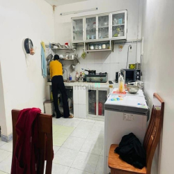 Bán nhà tặng xưởng may - hẻm 6m thông lê văn khương - 128m2, ngang 5m