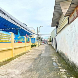 Kẹt Bank bán gấp dãy trọ 1 lầu hẻm 314 Huỳnh Tấn Phát, Quận 7