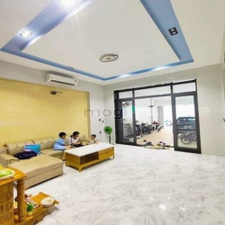 NhA đường 160, tăng nhơn phú A, 3 tầng, hơn 6 tỷ ỏ liền