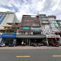 Bán nhà MT Lý Tự Trọng, P. Bến Thành, Quận 1 - DT: 9x25m  - HĐT: 370 t