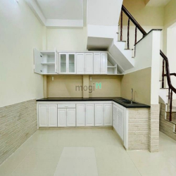 Công Tác bán nhà 1 lầu Tôn Thất Thuyết Q4  62m2 giá 1tỷ950tr Giá full