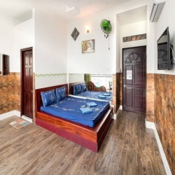 Gấp! Khách sạn Tên Lửa 100m² ( 5 x 20 ) 5 Tầng 14 phòng - 150tr/tháng