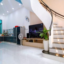 NGỘP NẶNG nhà đẹp rộng 6m hẻm 102 Lê Văn Thọ 132m2 GẤP 10.7 tỷ sát CV