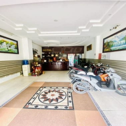 Gấp! Khách sạn Tên Lửa 100m² ( 5 x 20 ) 5 Tầng 14 phòng - 150tr/tháng