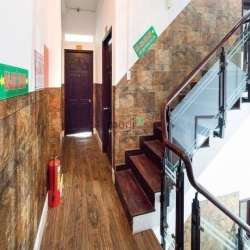 Gấp! Khách sạn Tên Lửa 100m² ( 5 x 20 ) 5 Tầng 14 phòng - 150tr/tháng