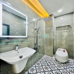 Sốc giảm 200tr nhà Nguyễn Trãi, phường 3 , quận 5. 90m2/2tỷ950 SHR