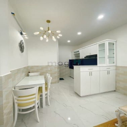 Nhà mới HẺM XE HƠI 7 CHỖ, PHAN XÍCH LONG 30m2, 4 tầng, 3PN, Nhỉnh 5 TỶ