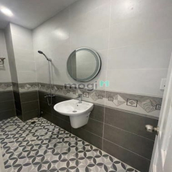 Nhà mới HẺM XE HƠI 7 CHỖ, PHAN XÍCH LONG 30m2, 4 tầng, 3PN, Nhỉnh 5 TỶ