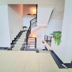 Khu vip bàu cát, biệt thự ô tô né sát mt, 7.5x17m, 3 tầng, 19.xx tỷ