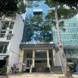 Cho thuê tòa nhà văn phòng Cao Thắng, 2 hầm+10 tầng, 3.467m2, 700tr