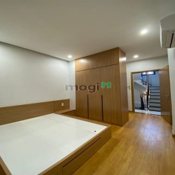 Gấp bán nhà 5 tầng Lê Văn Sỹ QUẬN 3, 34M2, 5 TẦNG, 3PN, CHỈ NHỈNH 6 TỶ