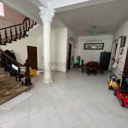 Bán Mảnh Đất Phố Tây Hồ. Quảng An. DT 293M. MT 8M. Giá 35 Tỷ