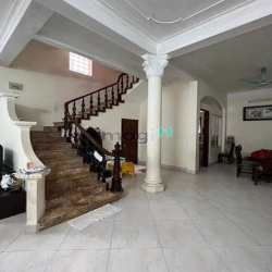 Bán Mảnh Đất Phố Tây Hồ. Quảng An. DT 293M. MT 8M. Giá 35 Tỷ