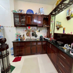 ĐI ÚC  bán nhà 1 lầu 60m2 Cao Lỗ q8 giá 1ty450tr SHR hẻm 6m