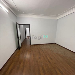 Bán nhà Phố Định Công - Nhà mới đẹp - Nhiều phòng ngủ - DT 32M 3.9 Tỷ