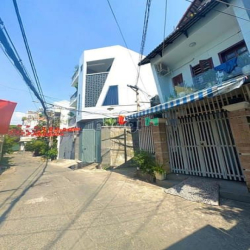 Bán nhà Phan Văn Trị, p11 Bình Thạnh, ngang 7.5x10. Giá 7.1 Tỷ