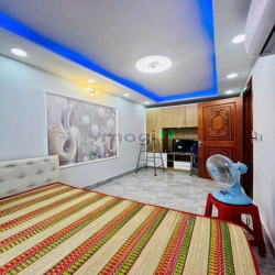 Bán nhà 3 tầng BTCT ngang gần 8m hẻm thông gần NVH thiếu nhi chỉ 4.xtỷ
