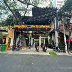 Mặt tiền đường C3 - P13 Tân Bình - ngay Carilon 1 dt 12x11 - 141m2