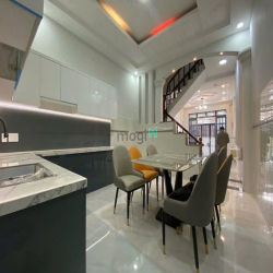 4 tầng- hẻm xe hơi- Đỗ Thúc Tịnh Quang trung Phường 12 Gò Vấp