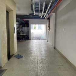 Bán gấp nhà Mặt Tiền đường Hoàng Hoa Thám dt 6x20 5 tầng  giảm 30tỷ