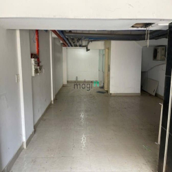Bán gấp nhà Mặt Tiền đường Hoàng Hoa Thám dt 6x20 5 tầng  giảm 30tỷ