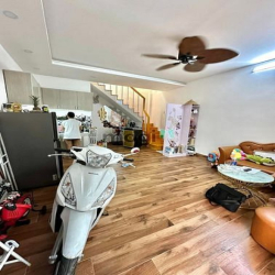 Nhà Nguyễn Văn Đậu Bình Thạnh- Ngang Khủng Nở Hậu- DT 26M2-Giá 3.8 Tỷ