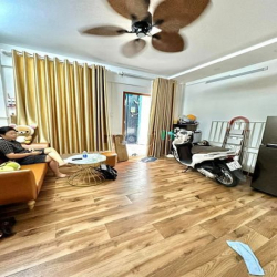 Nhà Nguyễn Văn Đậu Bình Thạnh- Ngang Khủng Nở Hậu- DT 26M2-Giá 3.8 Tỷ