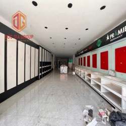 Nhà bán 268m2 P.Tân Mai mặt tiền Phạm Văn Thuận 24 tỷ giá tốt ngộp