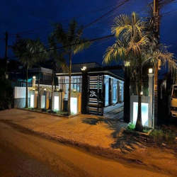 Bán Nhà biệt thự vườn DT 570m2. Giá 9 tỷ