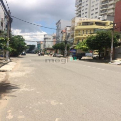 Bán biệt thự 8x18m MT đường Chợ Lớn, P.11, Q.6, nhà 4.5 tấm.
