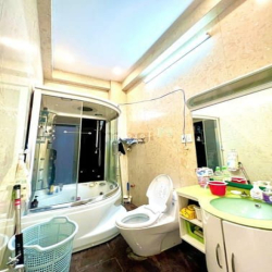 Bán nhà hẻm VIP 67 Hoàng Hoa Thám, P6, 90m2, chỉ có 7.5 tỷ TL