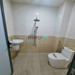 Bán Gấp Nhà Mới 1 trệt 1 lầu Thổ Cư SHR , Cổng Sau Văn Miếu Trấn Biên