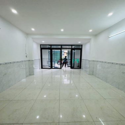 TÂN PHÚ – XE HƠI ĐỖ CỬA 60m2, 2 Tầng ở ngay, 3PN giá rẻ khu vực.