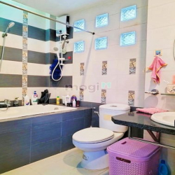 Chính chủ bán nhà Hồ Biểu Chánh, p11, PN, 50m2,2tỷ100, sổ hồng riêng.