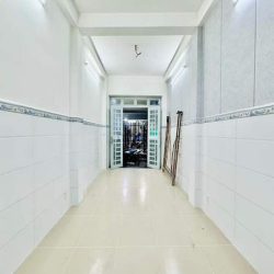 Bán nhà Hẻm 3m Nguyễn Văn Khối, P11, GV, 3.3 x 9m, 3 tầng,  4.15 Tỷ TL