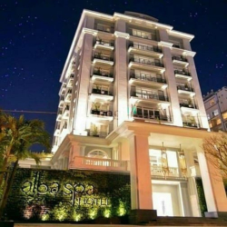 Tuyệt phẩm villa phố Lê Văn Sỹ - P14 - Quận 3. DT: 160m2 (8x20m)