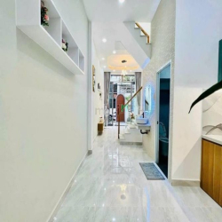 Chỉ 2tỷ250 sở hữu ngay nhà phố 35m2, Đường Phạm Văn Chiêu, P14, Gò Vấp