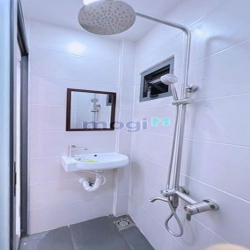 Chỉ 1 tỷ85 - DTSD 38M2 - 3 Tầng BTCT - 2PN - Hẻm xe máy - XVNT P.25 BT