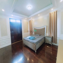 Bán Biệt thự Hồ Bơi Sân Vườn Thảo Điền Quận 2 14x26 hầm 3 tầng giá 69T