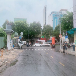 nhà 7 tầng mặt tiền khu sân bay. trường sơn. hậu giang. thăng long.