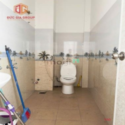 Nhà mặt tiền Hà Huy Giáp 21 tỷ 190m2 nhà 3 lầu cho thuê 40tr/th 8PN