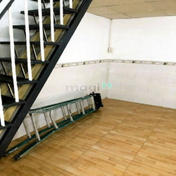 Bán nhà 28m2 1T1L 2PN đường 4 Linh Tây