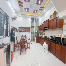 Bán nhà CÔ BẮC PHÚ NHUẬN, 6 phòng ngủ, 4 tầng btct, chỉ 6.49 tỷ