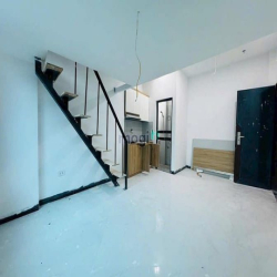 Bán nhà dòng tiền xây mới Quan Nhân, 70m2, 6 tầng, 20  phòng, 15 tỷ