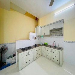 Bán nhà 2 tầng đường số 40 Linh Đông 70m2 giá 4.8 Tỷ Nhà bao đẹp