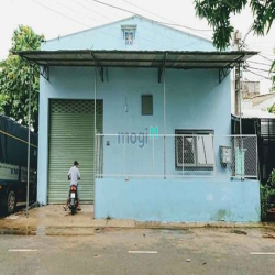 NHÀ XƯỞNG VUÔNG VỨC mặt tiền nhựa 10m hẻm Phan Văn Hớn ( dt 12x23m )