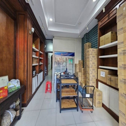 Căn góc, mặt tiền Âu Cơ, Tân Phú nhỉnh 160 triệu/m2 232m2(7.9x31m)